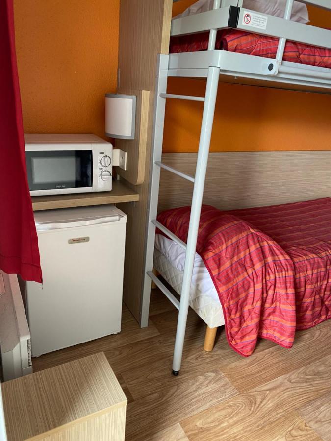 Standard Plus Room 3 Single Beds,1286907214:JPEG