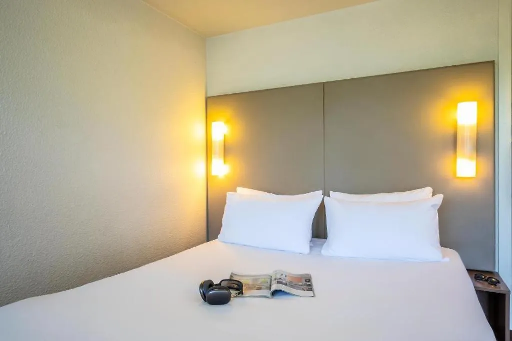 Campanile Hotel Beauvais-1